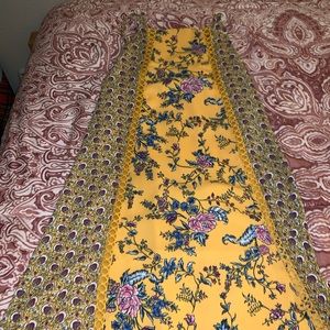 Beautiful women’s dress! Halter neck style